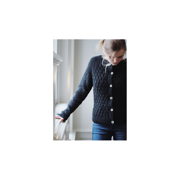 KLASSISK SMOCK-CARDIGAN